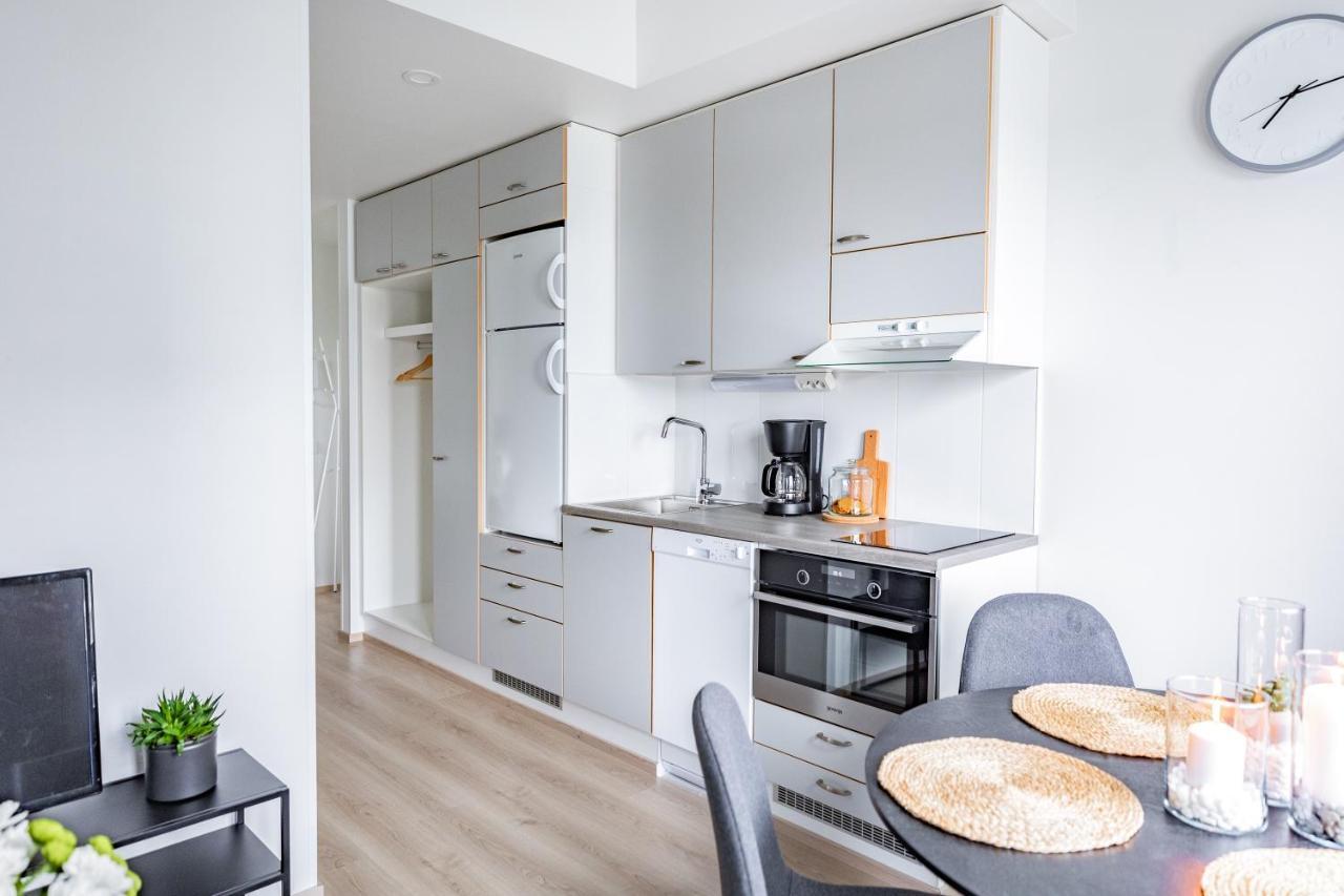 Arctic Blue City Suite Рованиеми Екстериор снимка